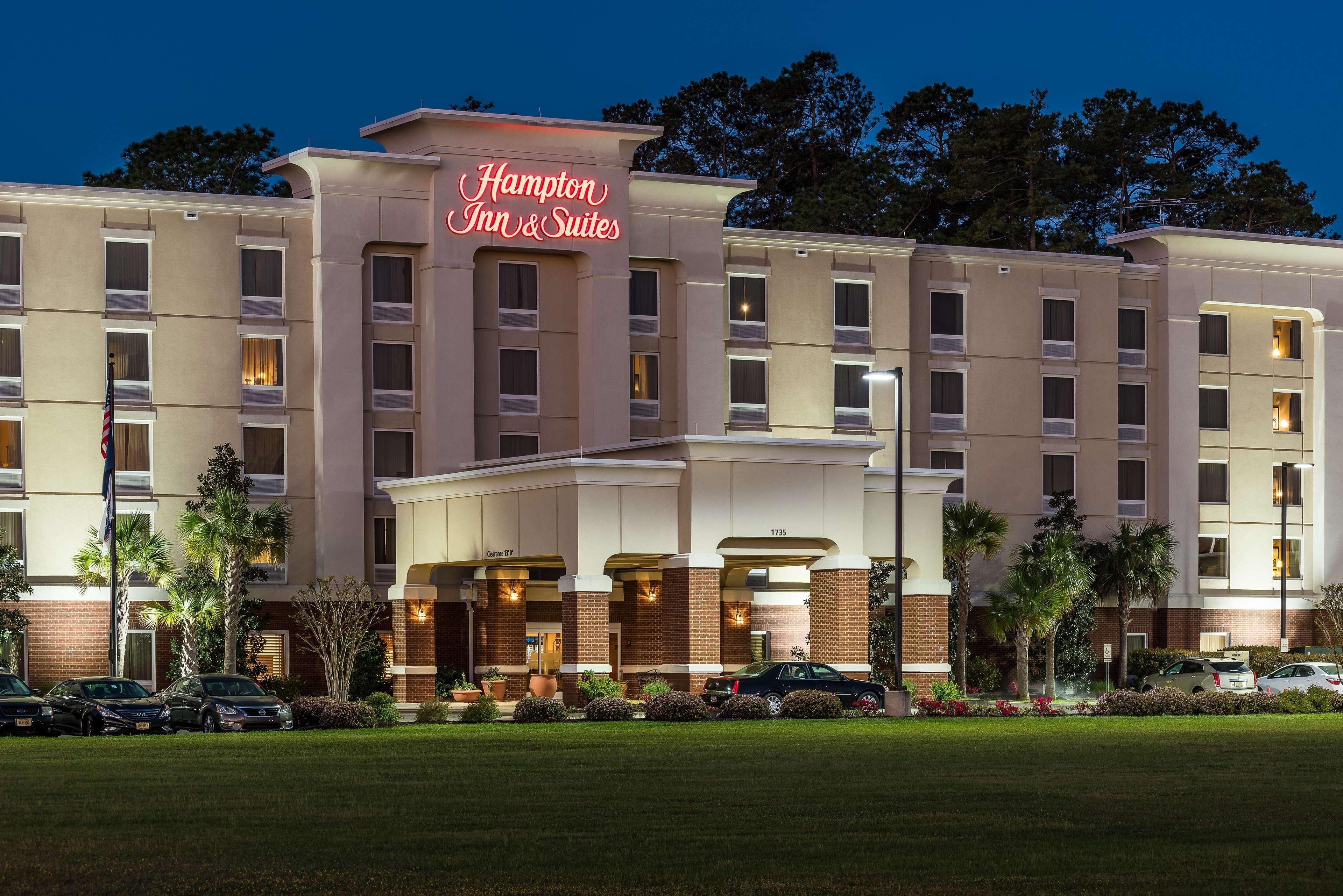 Hampton Inn & Suites Florence-North-I-95 Exterior photo