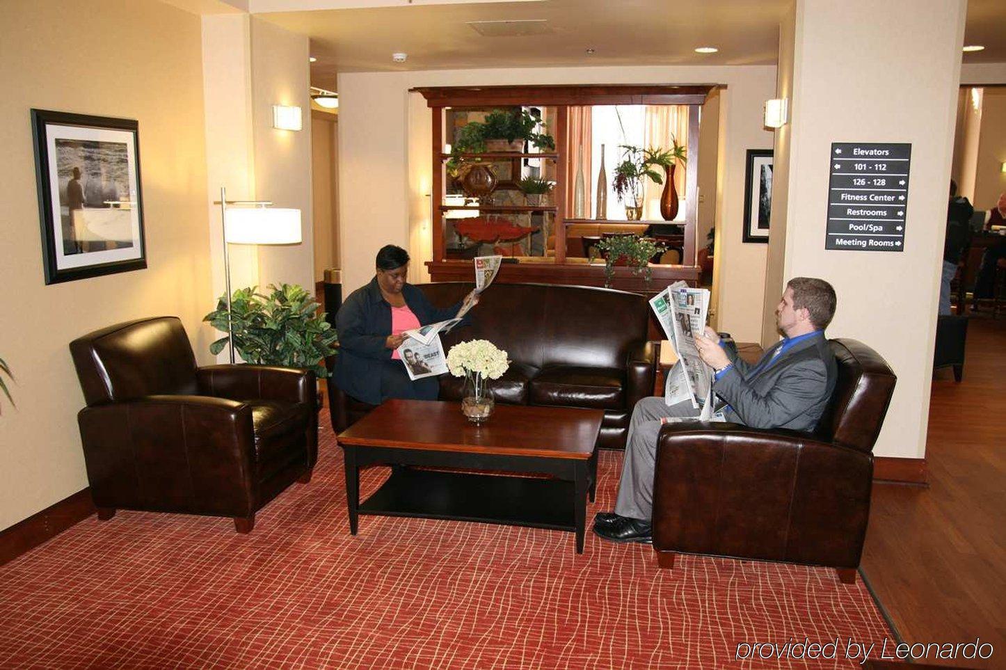 Hampton Inn & Suites Florence-North-I-95 Interior photo